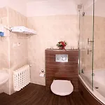 Park Hotel 3*