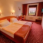 Hotel Park Prŭhonice