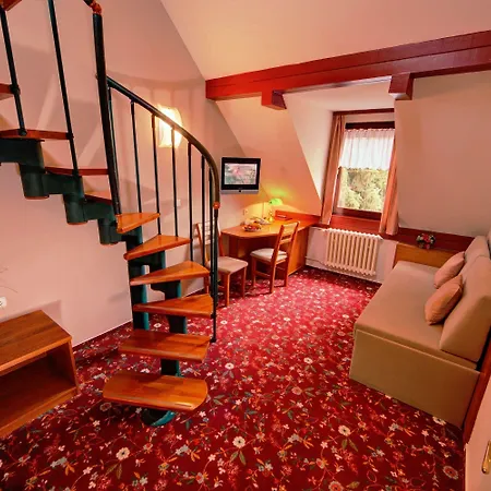 Park Hotel 3*