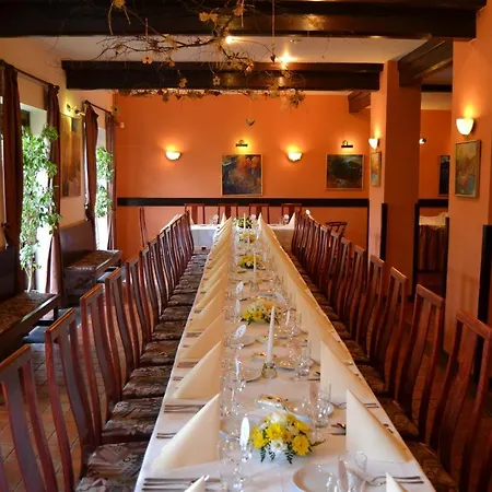 Park Hotel Průhonice